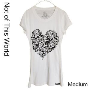 NoTW Women's Graphic Embellished Heart T-Shirt Medium